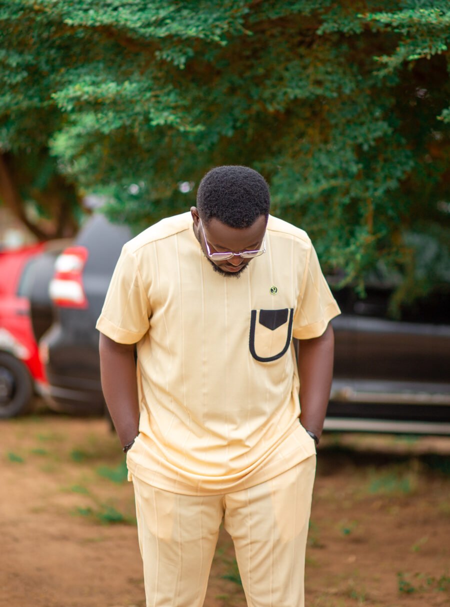 CASUAL - Image 3